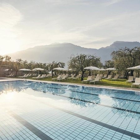 Apartments "Villa Imelda" リモーネ・スル・ガルダ エクステリア 写真
